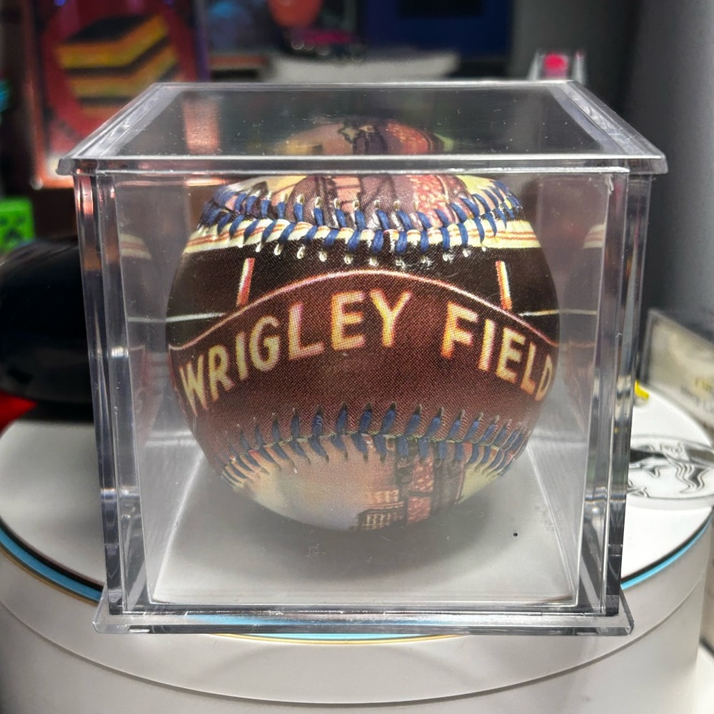 Unforgettable Chicago cubs Wrigley Field Souvenir Baseball
